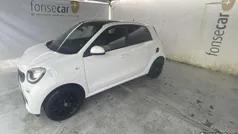 Branco Usado 2019 Smart ForFour Electric Drive Passion | € 12.990 (Preço justo)
