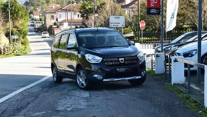 Usado 2022 Dacia Lodgy Monovolume | € 16.950 (Preço justo)