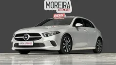 Cinza Usado 2020 Mercedes A160 Style Sedan | € 19.999 (Preço justo)