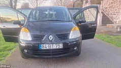 Cinza Usado 2006 Renault Modus Dynamique Monovolume | € 2.490 (Preço justo)