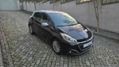 Usado 2016 Peugeot 208 Citadino | € 10.900 (Preço justo)