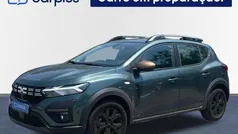 Cinzento Usado 2023 Dacia Sandero Citadino | € 17.900 (Preço justo)