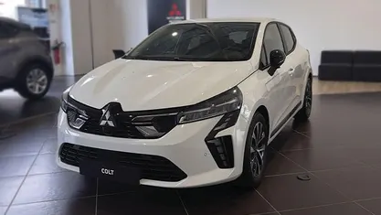 Branco Novo 2025 Mitsubishi Colt | € 18.900 (Bom preço)