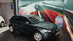Cinza Usado 2022 Seat Leon Style | € 19.499 (Preço justo)