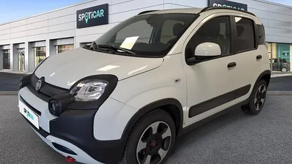 Branco Usado 2024 Fiat Panda Cross Cross Citadino | € 14.500 (Preço justo)