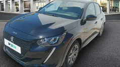 Preto Usado 2023 Peugeot e-208 Allure Citadino | € 19.990 (Preço justo)