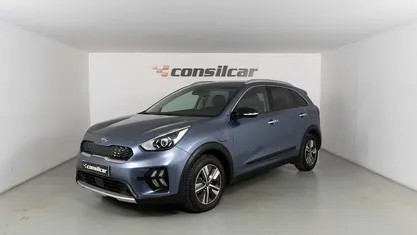 Usado 2021 Kia Niro Urban SUV | € 19.980 (Super Preço)