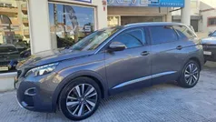 Usado 2018 Peugeot 5008 Monovolume | € 17.980 (Preço justo)