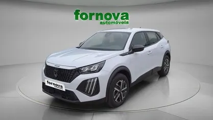 Usado Peugeot e-2008 Active 114 kW (156 HP) 2024 SUV