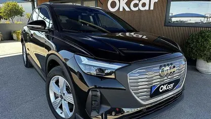 Preto Usado 2023 Audi Q4 e-tron SUV | € 37.500 (Bom preço)
