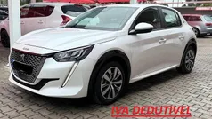 Branco Usado 2020 Peugeot e-208 Citadino | € 15.999 (Preço justo)