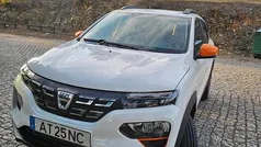Branco Usado 2022 Dacia Spring Comfort Plus Citadino | € 11.500 (Preço justo)