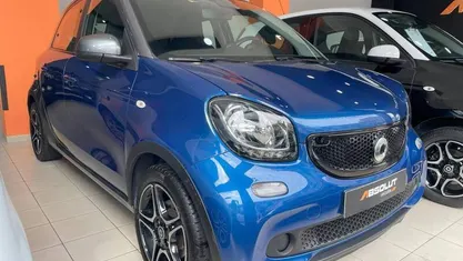 Azul Usado 2017 Smart ForFour | € 13.490 (Preço justo)