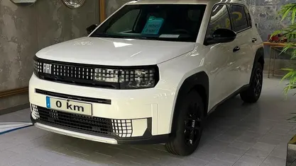 Usado Fiat Grande Panda Icon 101 HP (74 kW) 2025 Citadino