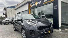 Azul Usado 2018 Kia Sportage SUV | € 18.500 (Preço justo)