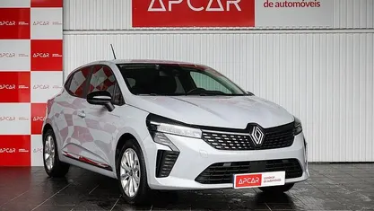 Usado Renault Clio V LIMITED 100 HP (73 kW) 2024 Cinza
