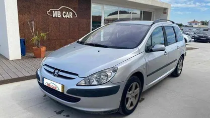 Usado Peugeot 307 109 HP (80 kW) 2004 Cinzento Carrinha