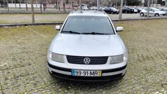 Cinzento Usado 1999 VW Passat Sedan | € 2.800 (Bom preço)