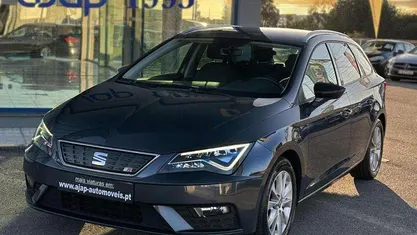Cinzento Usado 2019 Seat Leon ST Carrinha | € 13.670 (Preço justo)
