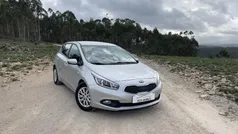 Cinza Usado 2015 Kia Ceed | € 9.999 (Preço justo)
