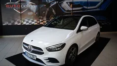 Branco Usado 2019 Mercedes B180 AMG line Monovolume | € 24.900 (Preço justo)