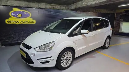 Branco Usado 2014 Ford S-MAX Titanium Monovolume | € 10.750 (Preço justo)