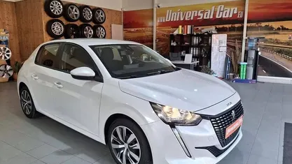 Branco Usado 2020 Peugeot 208 Citadino | € 12.900 (Preço justo)
