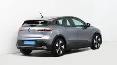 Cinzento Usado 2023 Renault Mégane | € 26.900 (Bom preço)