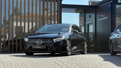 Preto Usado 2019 Mercedes A180 | € 25.900 (Preço justo)