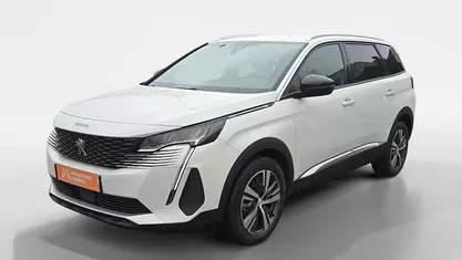 Branco Usado 2024 Peugeot 5008 Allure SUV | € 34.094 (Preço justo)