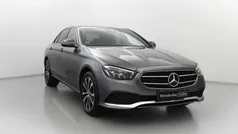 Cinzento Usado 2023 Mercedes E300 Sedan | € 49.990 (Super Preço)