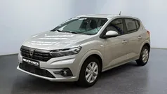 Usado 2022 Dacia Sandero Comfort Citadino | € 14.500 (Preço justo)