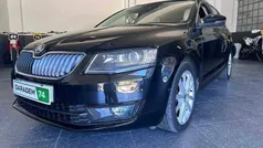 Preto Usado 2015 Skoda Octavia Elegance Carrinha | € 11.990 (Preço justo)