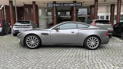 Usado 2003 Aston Martin Vanquish | € 98.800