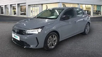 Usado 2025 Opel Corsa Edition Citadino | € 15.990 (Preço justo)