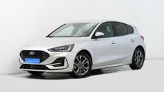 Cinzento Usado 2023 Ford Focus | € 20.900 (Preço justo)