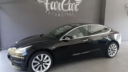 Preto Usado 2019 Tesla Model 3 Long Range AWD Sedan | € 26.000 (Preço justo)