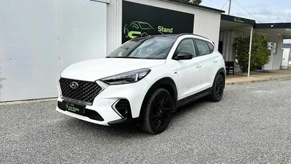 Usado Hyundai Tucson 136 HP (100 kW) 2020 Branco SUV