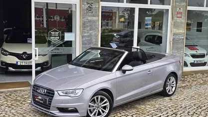 Usado Audi A3 110 HP (80 kW) 2016 Cinzento Cabrios