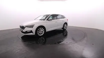 Branco Usado 2022 Skoda Scala Citadino | € 18.450 (Preço justo)