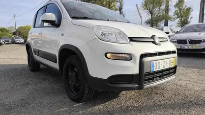 Usado Fiat Panda 86 HP (63 kW) 2019 Branco Citadino