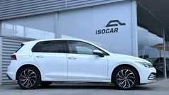 Branco Usado 2023 VW Golf VIII Life | € 24.250 (Preço justo)
