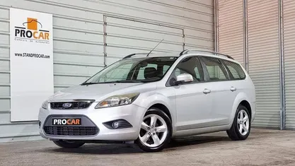 Usado Ford Focus 109 HP (80 kW) 2008 Cinzento Carrinha