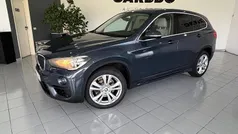 Azul Usado 2016 BMW X1 Sport Line SUV | € 17.500 (Preço justo)