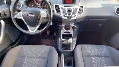 Usado Ford Fiesta 70 HP (51 kW) 2009 Citadino