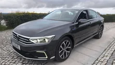 Usado 2021 VW Passat GTE Sedan | € 23.980 (Preço justo)