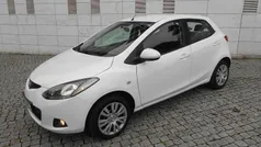 Branco Usado 2010 Mazda 2 Citadino | € 7.750 (Preço justo)