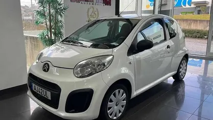 Branco Usado 2014 Citroën C1 Citadino | € 5.750 (Preço justo)