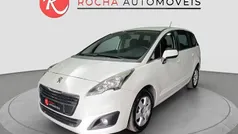 Usado 2014 Peugeot 5008 Active Monovolume | € 11.490 (Bom preço)