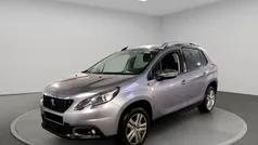 Cinzento Usado 2017 Peugeot 2008 Style SUV | € 10.950 (Preço justo)